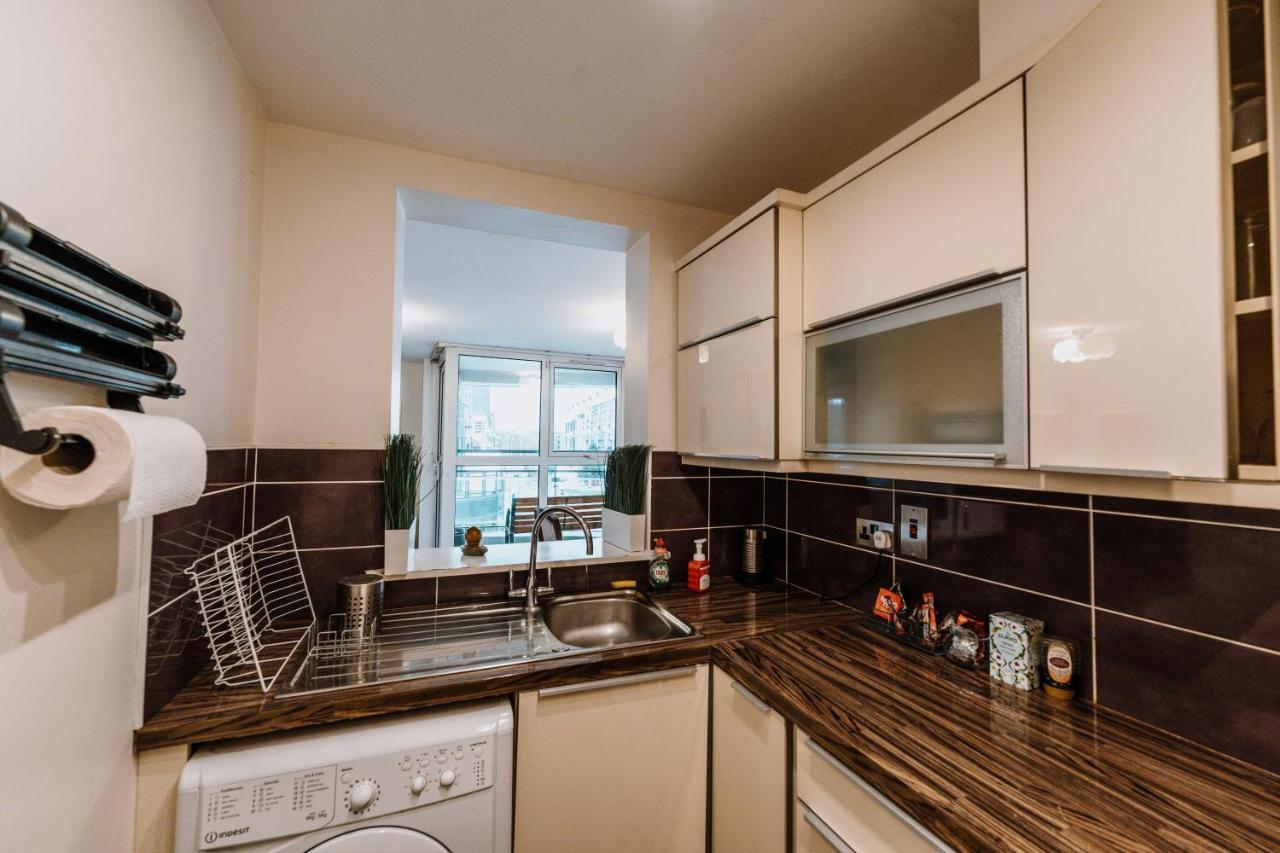Smithfield Square Nest Entire Apt Дъблин Екстериор снимка