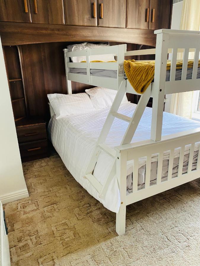 Smithfield Square Nest Entire Apt Дъблин Екстериор снимка