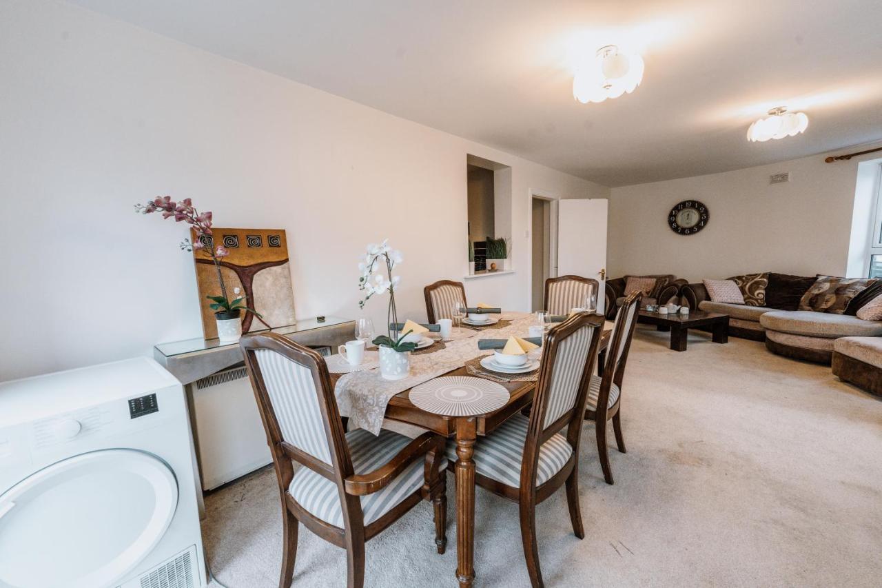 Smithfield Square Nest Entire Apt Дъблин Екстериор снимка